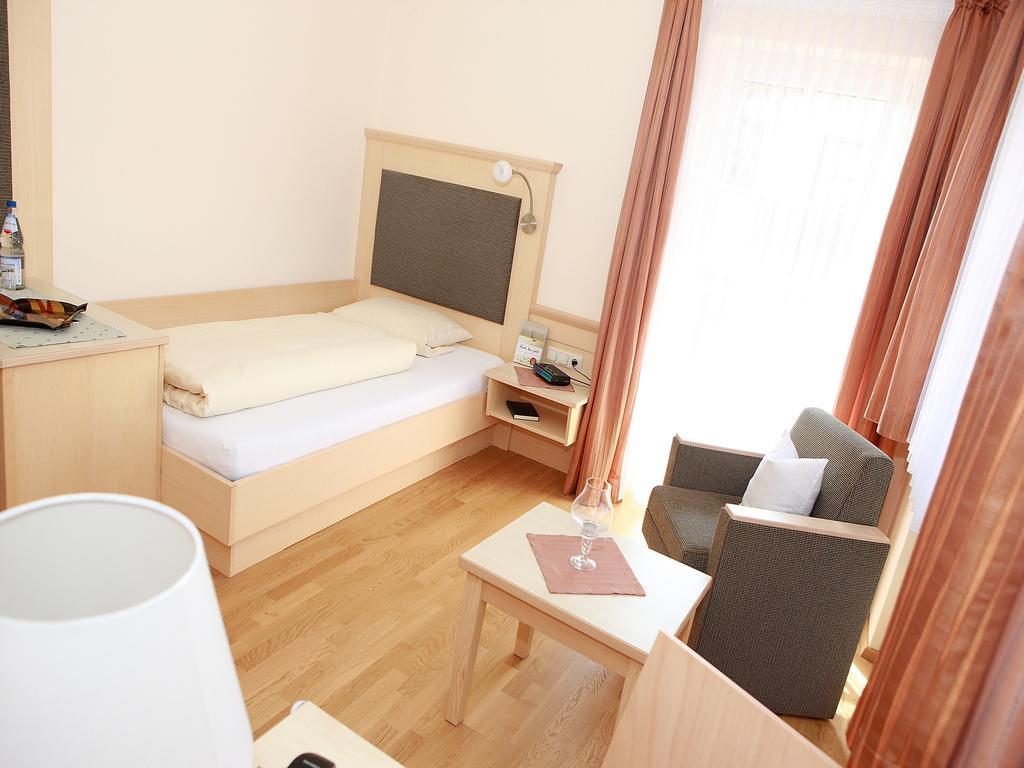 Wellness- Und Wohlfuehlhotel Waldeck Bodenmais Rum bild