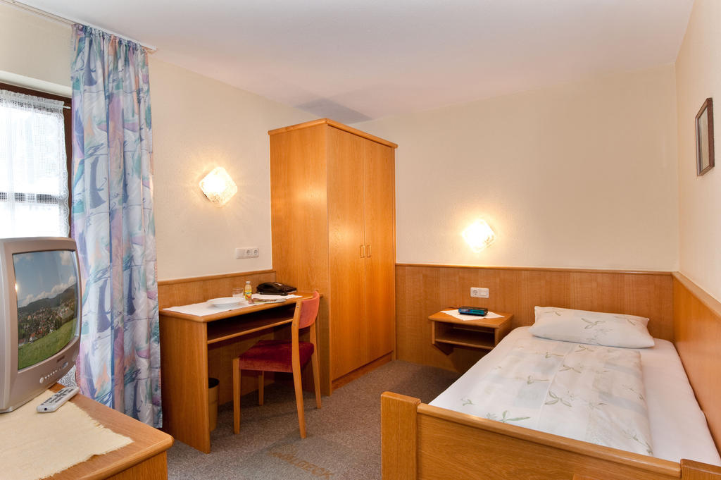 Wellness- Und Wohlfuehlhotel Waldeck Bodenmais Rum bild